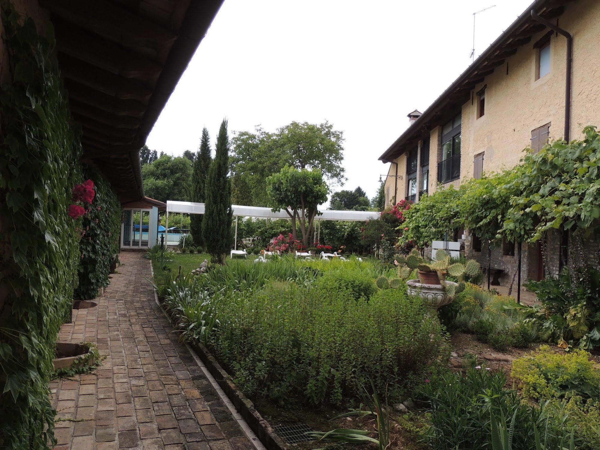 Resort Villa Manin Passariano Exterior foto